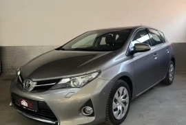 Toyota Auris 1 6 Valvematic Life Gasoline Beige