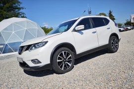 Nissan X-trail ТОП/ВСИЧКО ПЛАТЕНО/НАПЪЛНО ОБСЛУЖЕН