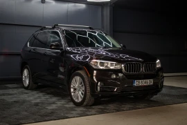 BMW X5 xDrive35d* ДИГИТАЛНО ТАБЛО* ВАКУУМ* СМЕНЕНИ