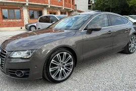 Audi A7 3.0TDI/ZF8/СЕРВИЗНА ИСТОРИЯ В AUDI