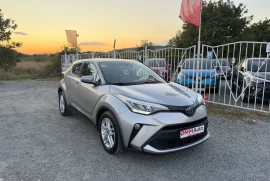 Toyota C-HR HYBRID / FACELIFT / YOUTUBE / WAZE / 1